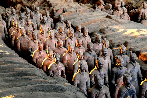 Restorers piece together terracotta warriors