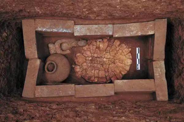 Archaeology magazine names tomb in Xi'an top discovery of 2023