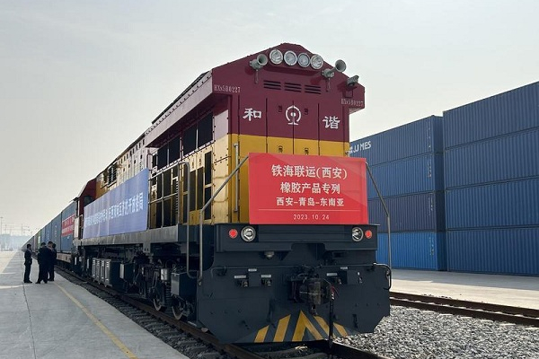 Sea-rail express links Xi'an, Qingdao, Southeast Asia