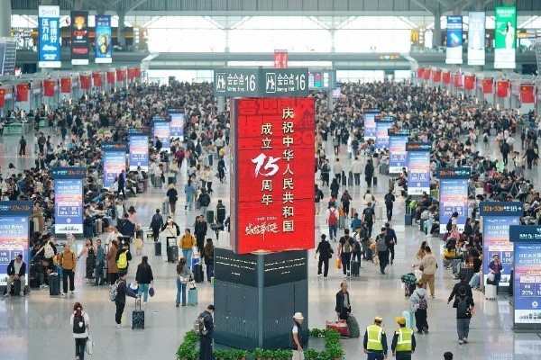 Xi'an sees dual transportation successes during National Day holiday