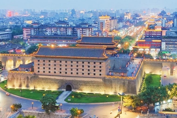 Ancient city of Xi'an embraces the world