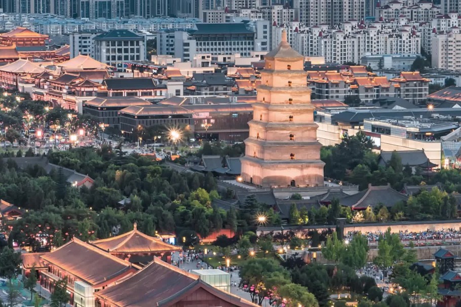 Xi'an Tree: New landmark in ancient city